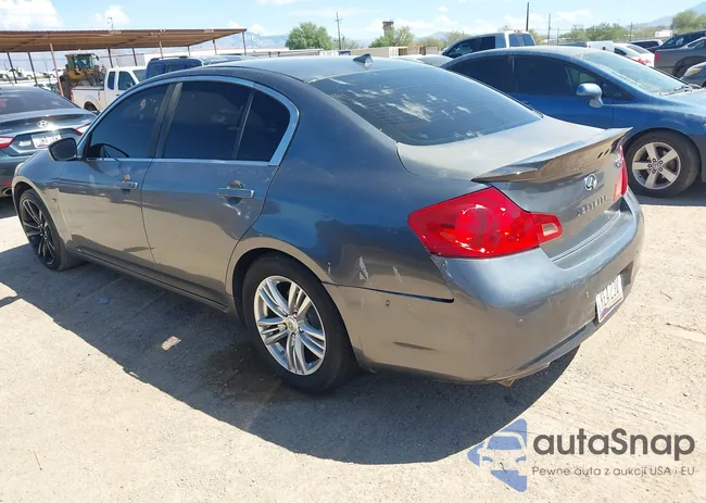 JN1CV6AP5FM580301: 43190124