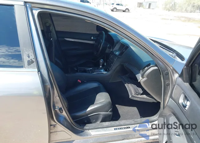 JN1CV6AP5FM580301: 43190124