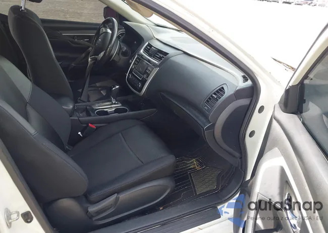 1N4AL3AP4JC223883: 43190284