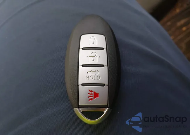 1N4AL3AP4JC223883: 43190284