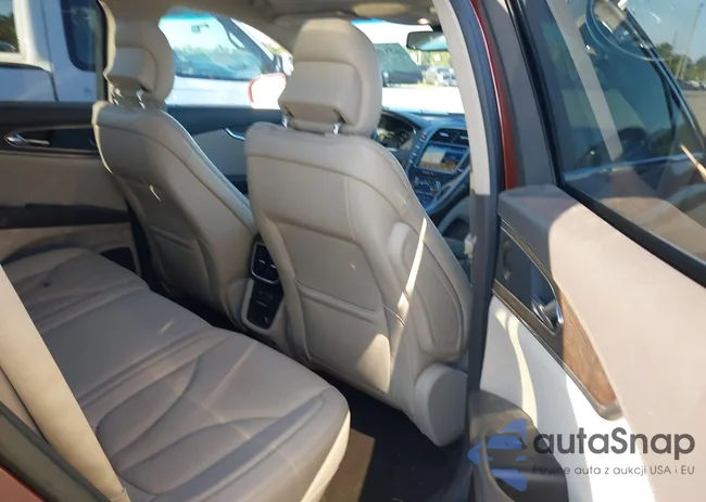 2LMPJ8LR3GBL88211: 43190391