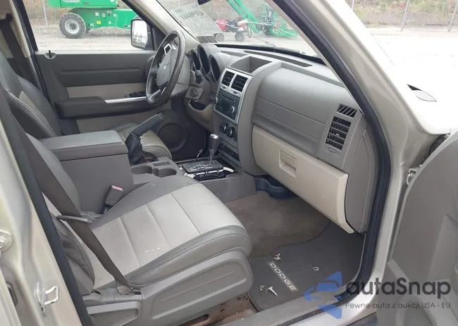 1D8GU58K18W217430: 43190444