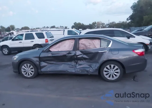 1HGCR2F89DA210674: 43190467