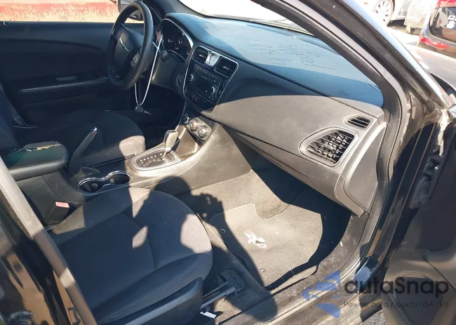 1C3CCBAB6DN686753: 43189672