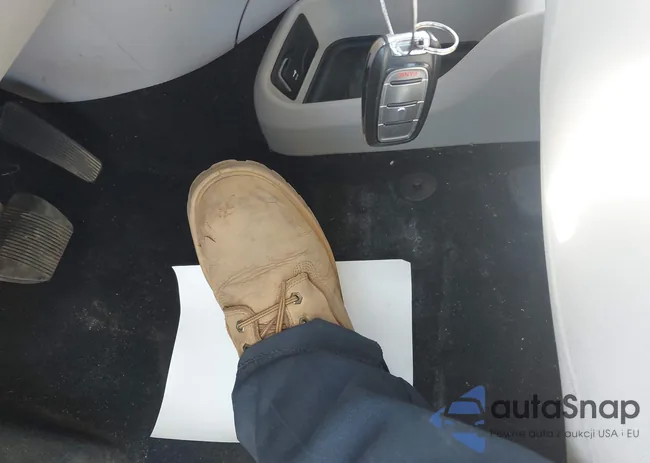 2C4RC1CG4HR522046: 43189791