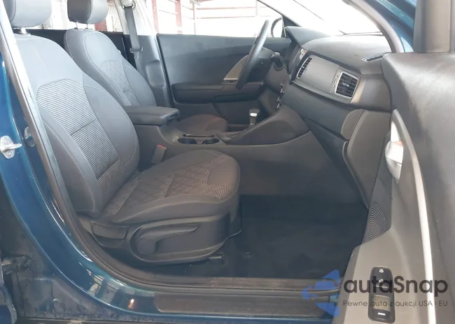 KNDCB3LC1K5304815: 43189801