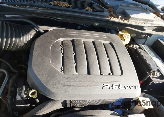 2C4RDGBG6FR557718: 43189857