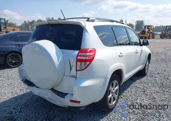 2T3DK4DV8AW028070: 43189958