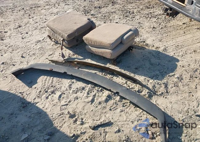 1GNEK13Z03J342439: 43190989