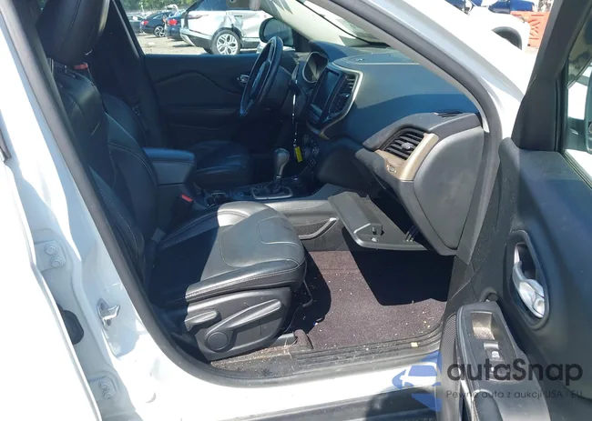 1C4PJMDS8GW227975: 43191107