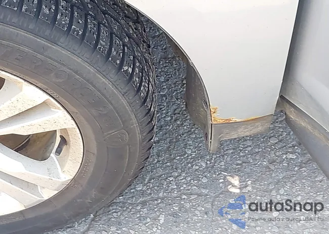 2GNALBEK5E6122943: 43191215