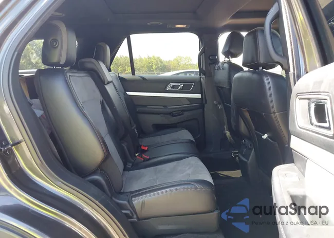 1FM5K8D83HGE10420: 43191359