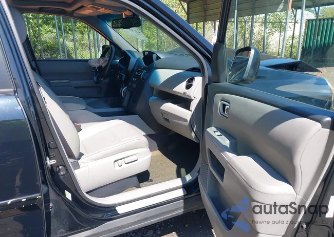 5FNYF4H58FB011931: 43191363