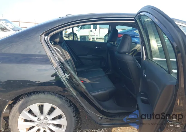 1HGCR2F81FA102861: 43191412