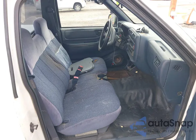 1GCCS14X7C8218351: 43190580