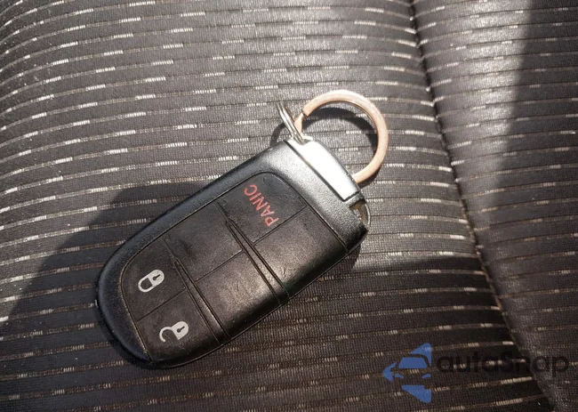 3C4PDCAB8FT631725: 43190628