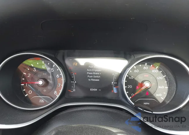 3C4NJDCB4JT245587: 43190682