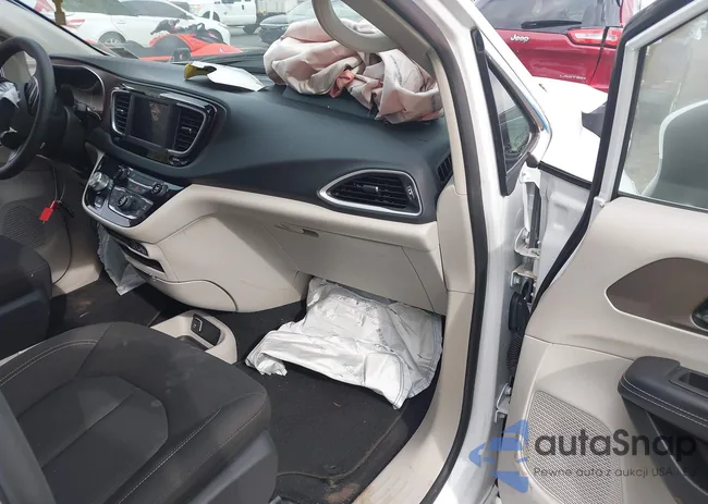 2C4RC1CG3PR522313: 43190697