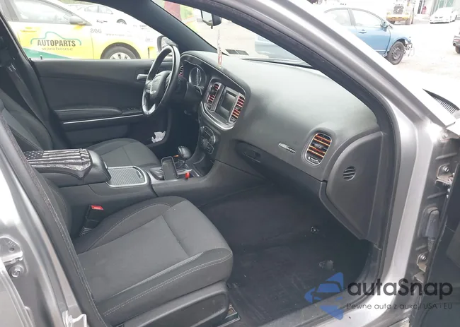 2C3CDXBG7FH716892: 43190738