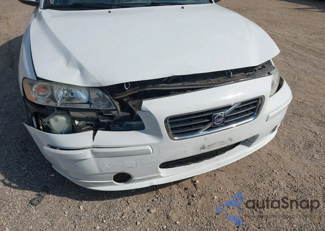 YV1RS592682687370: 43190748