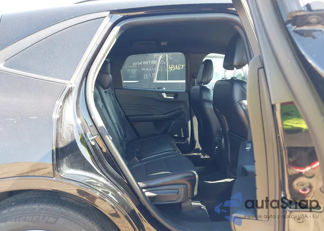 1FMCU0MN5PUB19667: 43190875