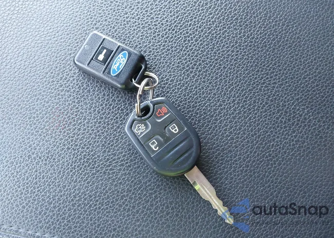 1FMJU2A57CEF57411: 43190959