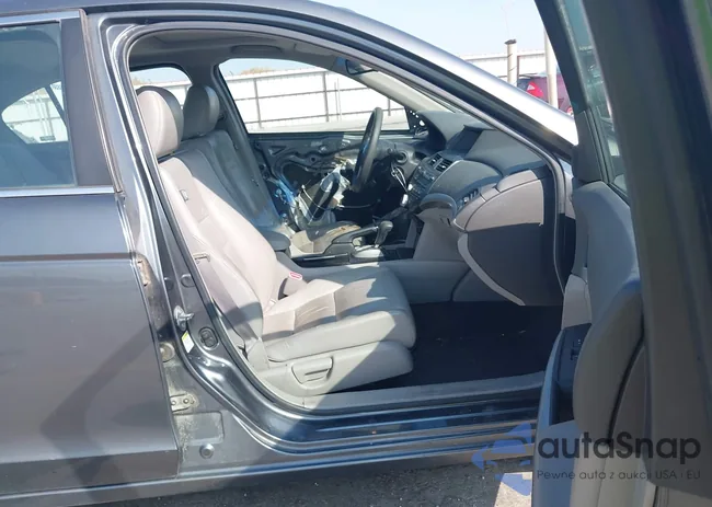 1HGCP26898A044717: 43190960