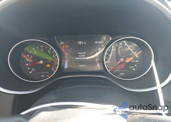 3C4NJDCB8JT334031: 43192065