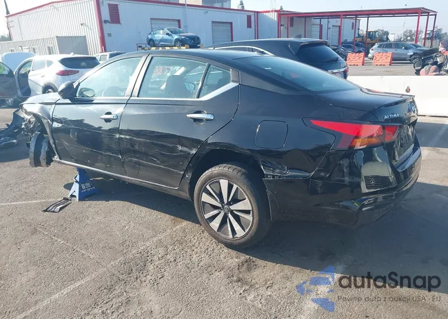 1N4BL4DV6NN349421: 43192258