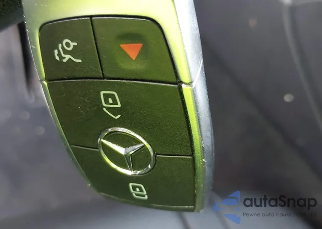 4JGFB4KB0LA097835: 43192277