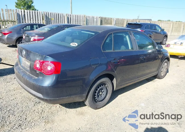 3VWPF71K26M749200: 43192303