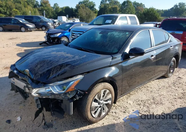 1N4BL4BV0MN369813: 43192333