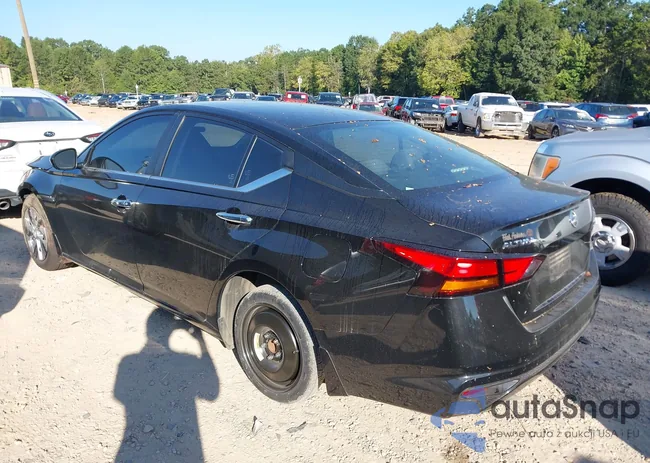 1N4BL4BV0MN369813: 43192333