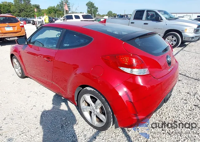 KMHTC6AD7DU157057: 43192334