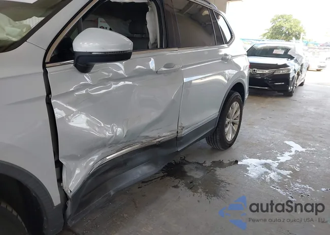 3VV3B7AX1JM006269: 43192364