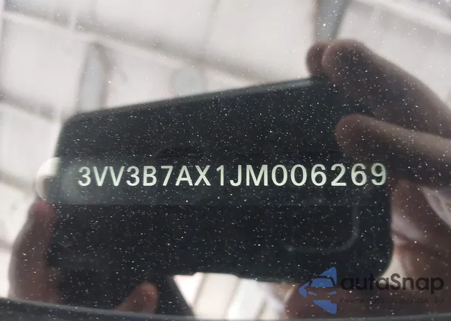 3VV3B7AX1JM006269: 43192364