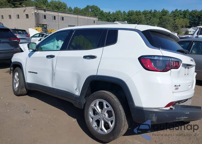 3C4NJDAN5RT135429: 43192404