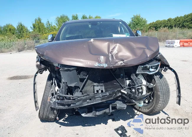 1C4RJFBG6JC442413: 43192409