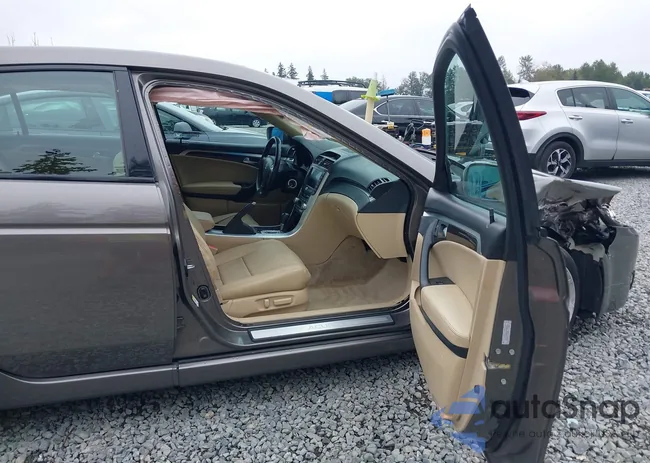 19UUA66298A027893: 43192473