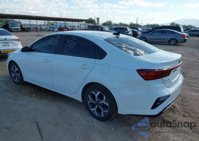 3KPF24AD3ME374855: 43192535