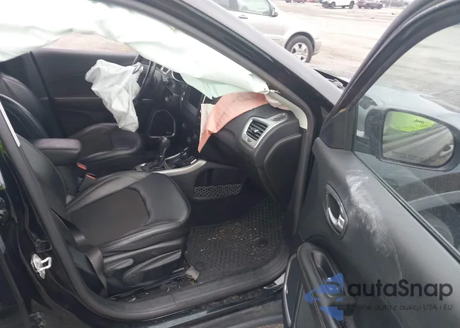 3C4NJDBB3MT502731: 43192541