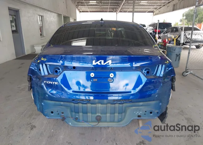 3KPF24AD5PE517955: 43191753