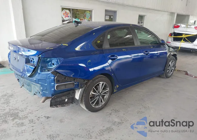 3KPF24AD5PE517955: 43191753