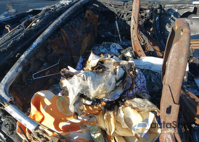 WP0CB2A90LS263355: 43191765