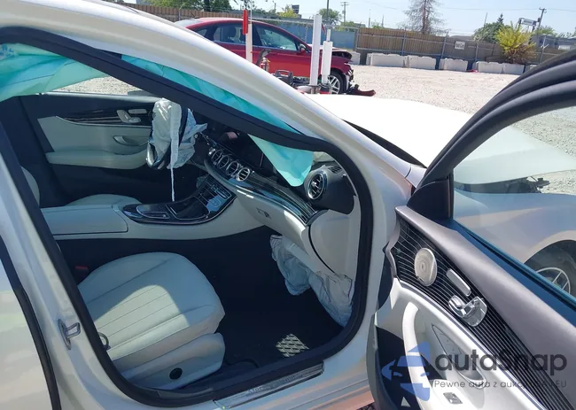 W1KZF8EB9MA961071: 43191772