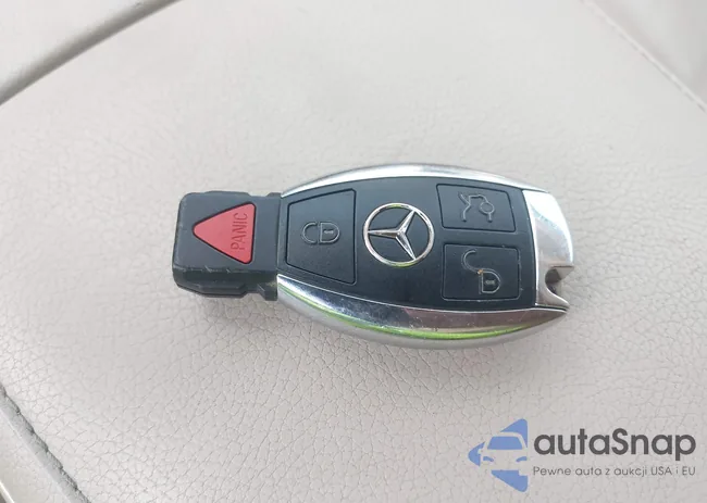 WDDUG8CBXHA304988: 43191902