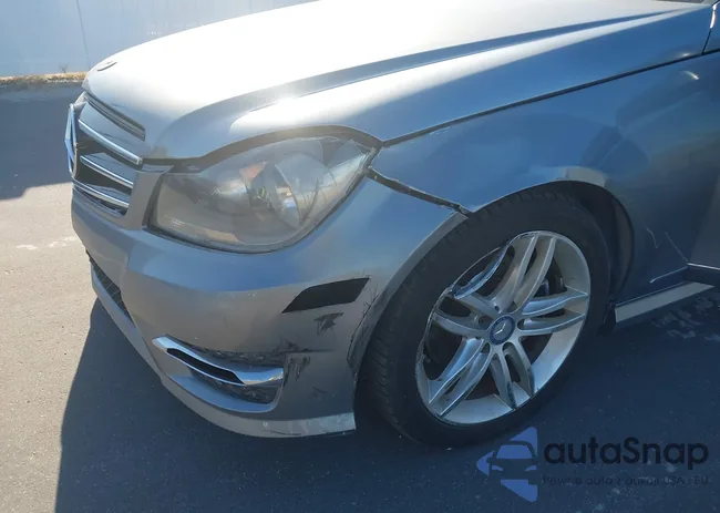 WDDGF4HB1EG251933: 43191952