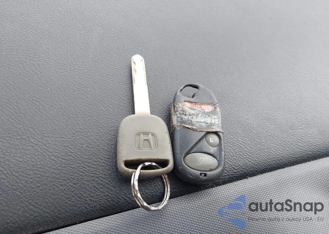 5J6YH28513L021640: 43193015