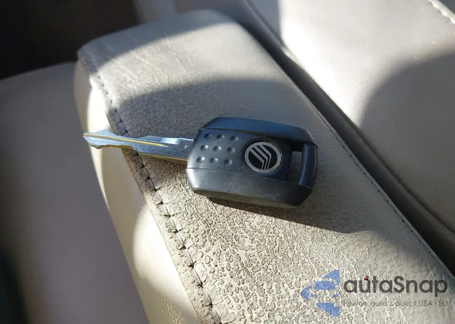 2MEHM75V49X627883: 43193027