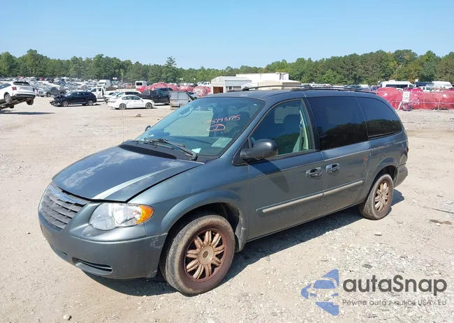 2C4GP54L25R232933: 43193175